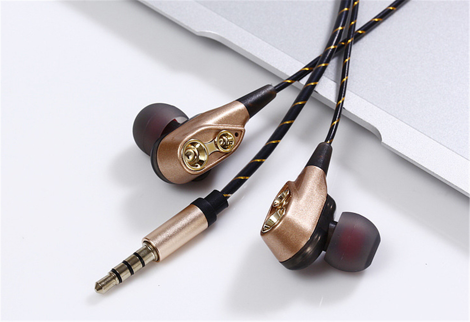 Quad-core Dual Dynamic Double Circle  In-Ear Earphone Subwoofer Earbuds with Mic- Gold